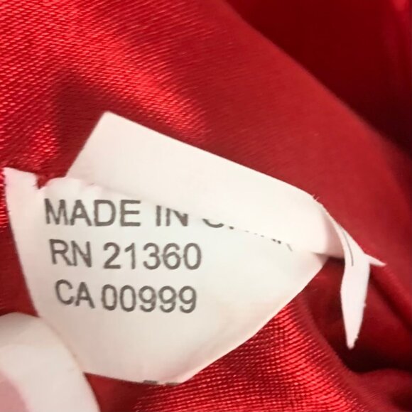 Elegant Beaded Red Satin Mermaid Larissa Gown Spaghetti Straps Flared Hem Size 6 - Picture 14 of 15